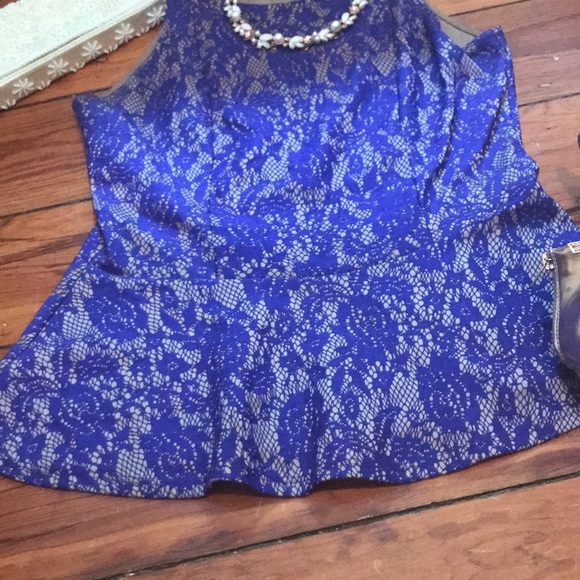 Moa moa top. - Picture 3 of 4